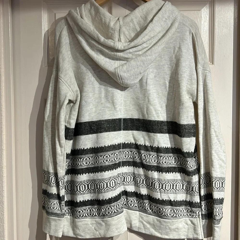 Billabong Hooded Lightweight Pullover - Picture 4 of 9
